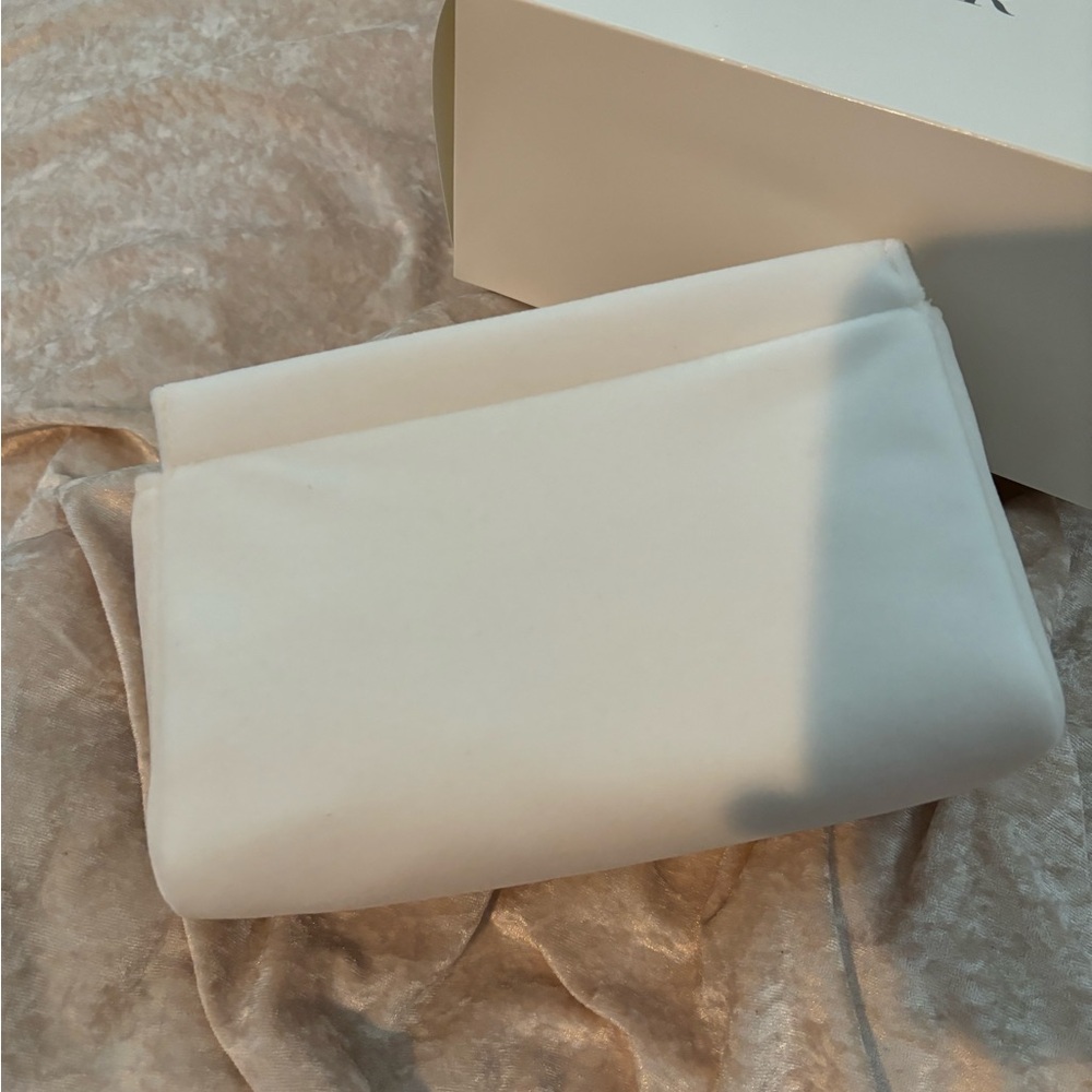 Dior White Pouch Trousse - Picture 5 of 6